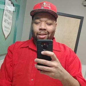 Meet your Posher, Nicholas